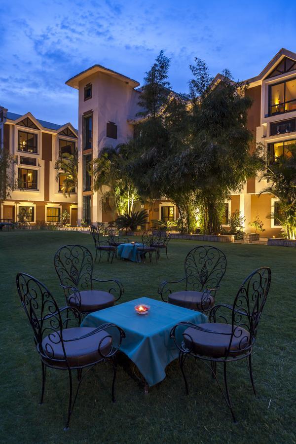 Hotel Hilltone Mount Abu Εξωτερικό φωτογραφία